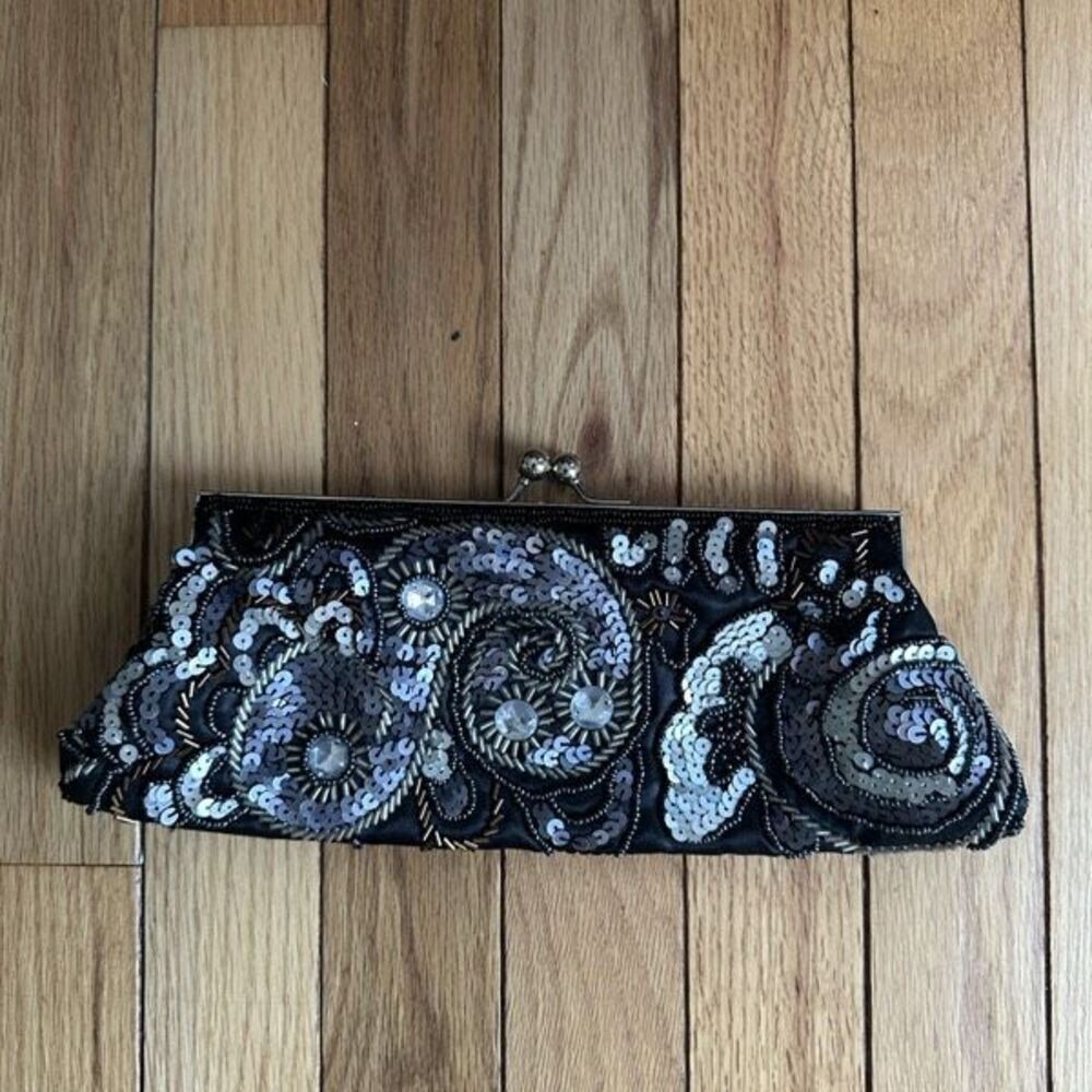 Apt 9 Black Beaded Sequin Clutch Kiss Lock